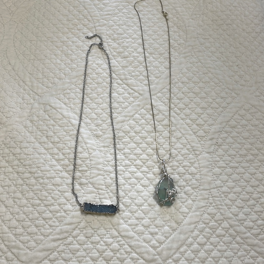 Free People boho stone and quartz crystal silver necklace lot blues so pretty